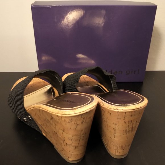 Madden Girl Nickolet Wedge Sandal - Size 10 - NEW - Picture 3 of 4